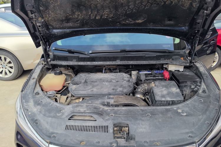 Used BYD Song MAX 2019 1.5T Automatic Smart Connect Ruiyi Sunroof Version 6 Seats China VI Standard
