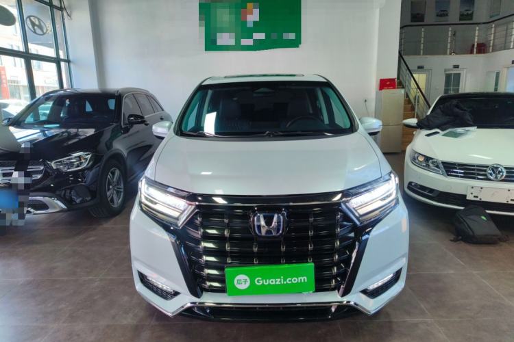 Used Honda Elysion 2024 2.0L eHEV Luxury Edition
