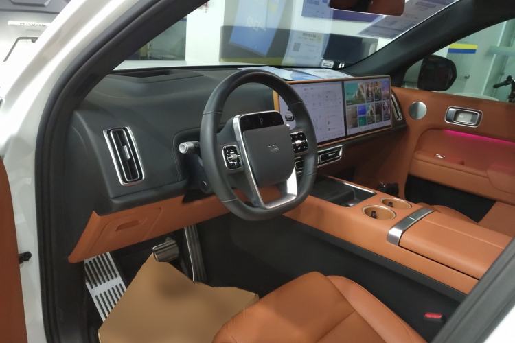 Used Li Auto L7 2023 Pro Model
