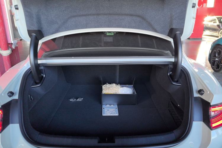 Used  SU7 2024 Rear-Drive Long-Range Intelligent Driving Version