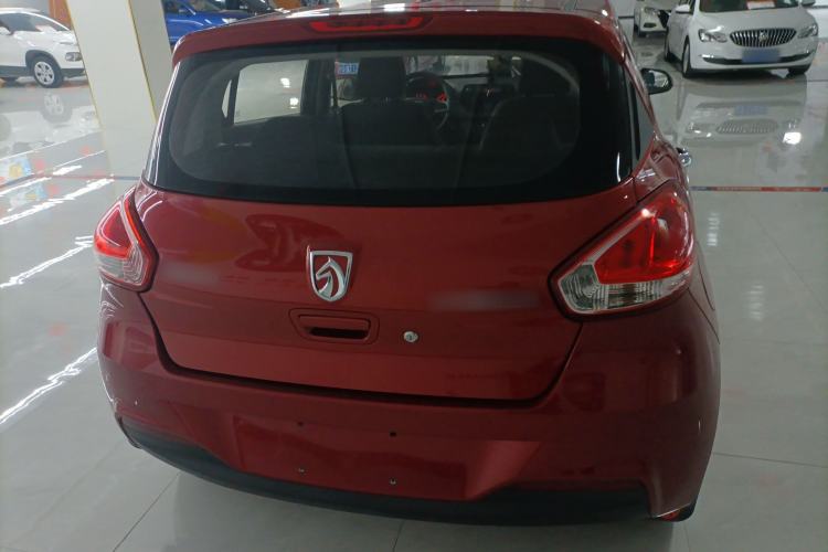 Used Baojun 310 2016 1.2L manual Comfort trim level
