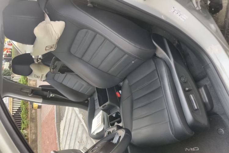 Used Honda CR-V 2023 240TURBO Two-Wheel-Drive Luxury Version 5 Seats
