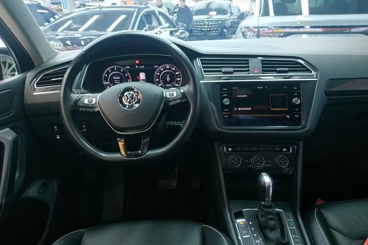 Used Volkswagen Tiguan 2018 330TSI All-Wheel-Drive Innovation Model
