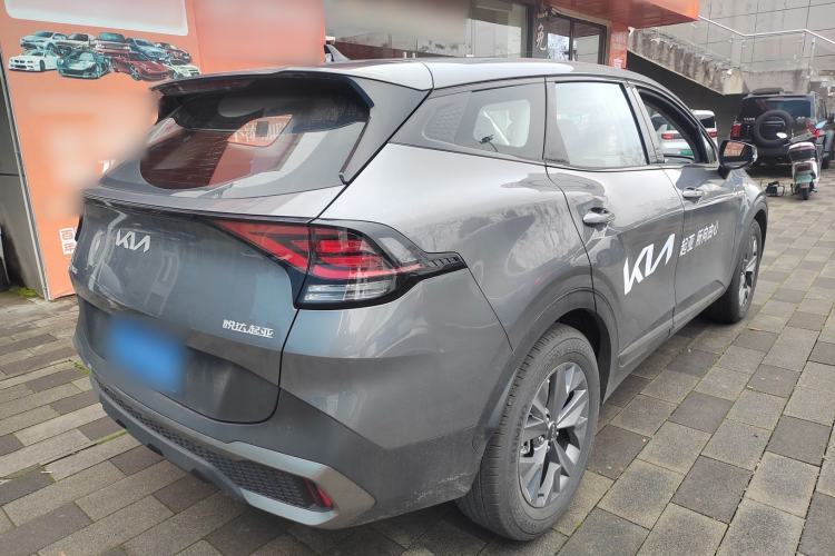 Used Kia Sportage (Chinese Domestic Model) 2025 2.0T Two-Wheel Drive Prestige Smart Edition
