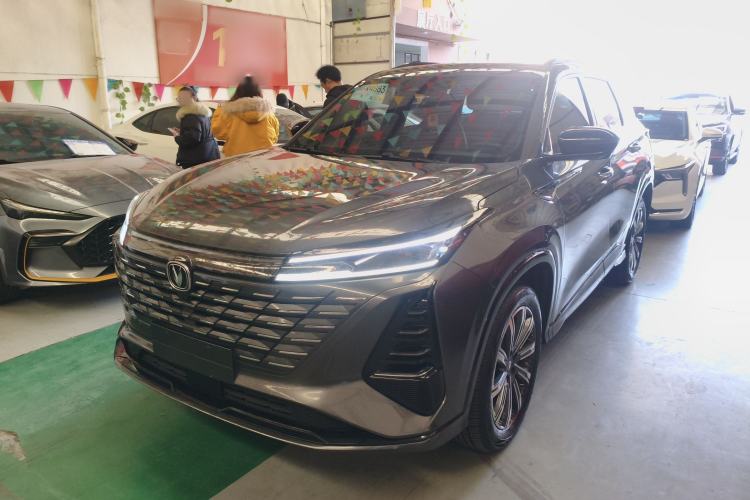 Used Changan CS75 PLUS 2024 3rd Generation Champion Edition 1.5T Intelligent Drive Dynamic Model