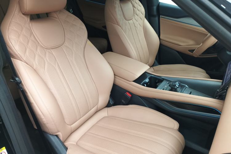 Used BYD Song L EV 2025 662 km Ultra-Range Version
