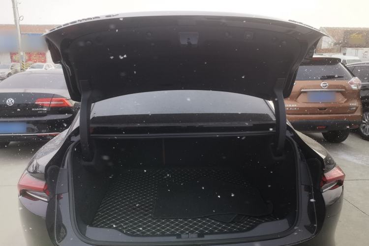 Used Buick L7 2025 Model—Luxury Version
