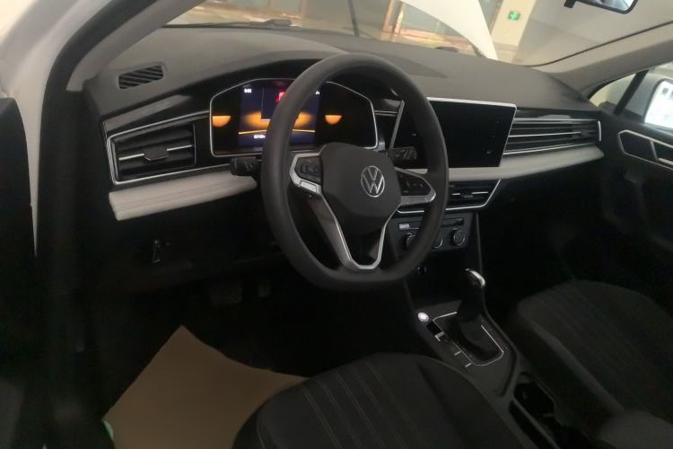 Used Volkswagen Tiguan L 2022 330TSI Automatic Two-Wheel Drive Comfort Edition
