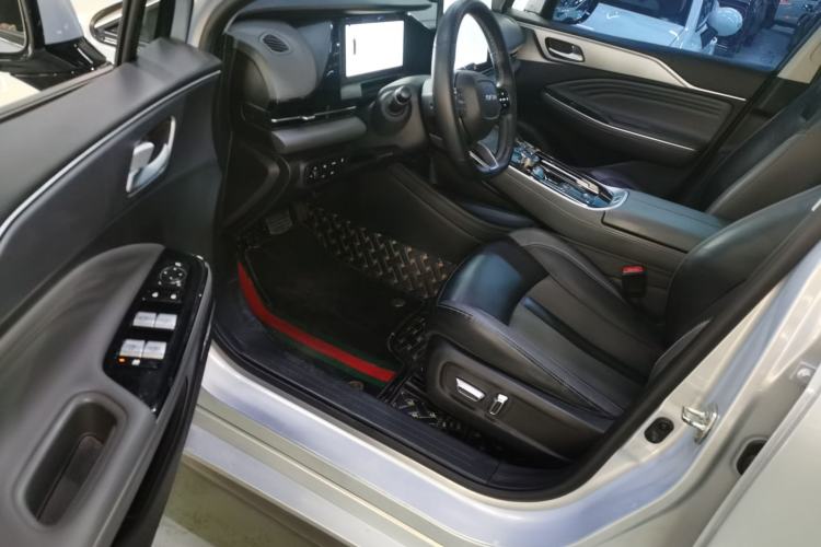 Used AION S Plus 2022 80 Tech Edition
