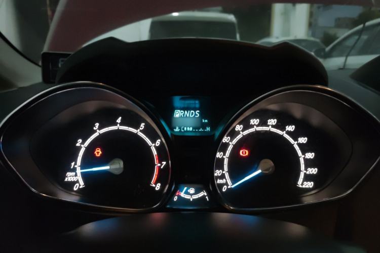 Used Ford Fiesta 2013 Hatchback 1.5L Automatic Fashion Edition
