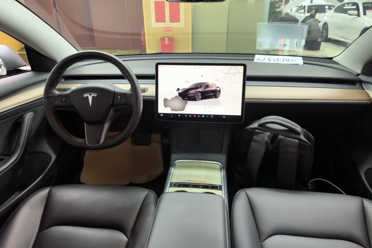 Used Tesla Model 3 2022 Rear-Wheel-Drive Version
