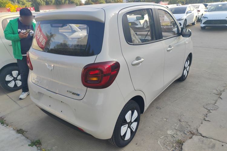 Used Wuling Hongguang MINIEV 2025 Four-Door Version Advanced Edition
