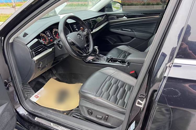 Used Volkswagen Passat 2020 330TSI Elite Edition China VI
