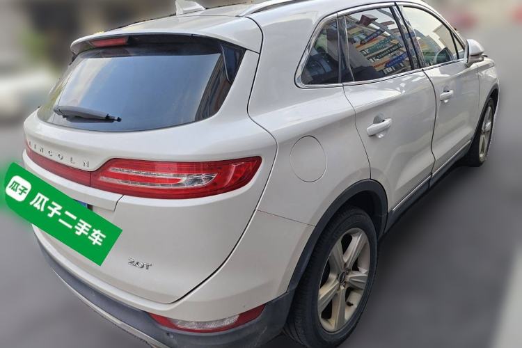 Used Lincoln MKC 2017 2.0T Two-Wheel Drive Deluxe Edition
