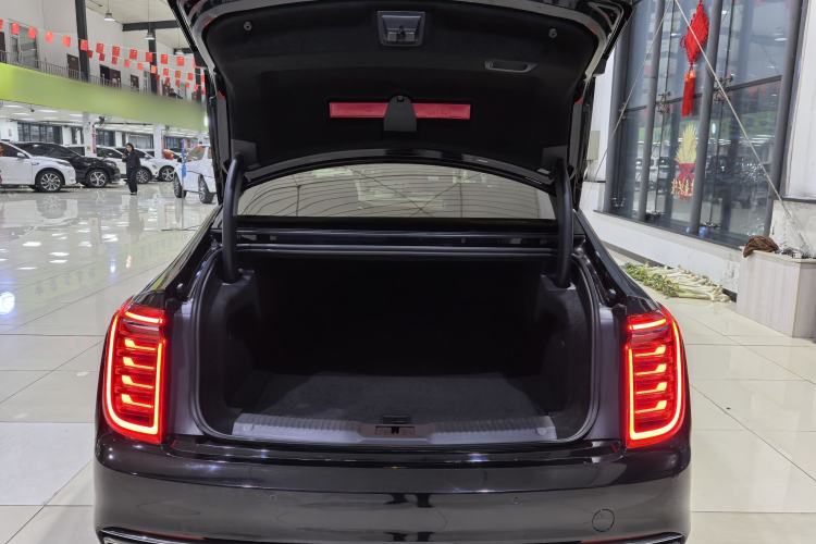 Used Hongqi H9 2020 2.0T Smart Connect Flagship Edition
