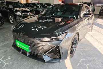 Used Changan UNI-V 2023 1.5T Prestige Model