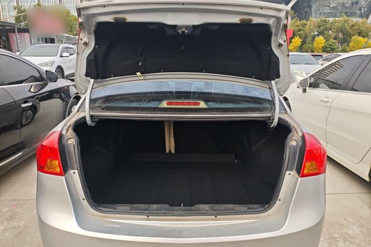 Used Buick Excelle 2015 1.5L Automatic Classic Model
