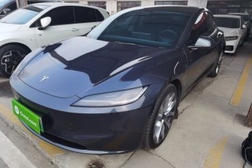 Used Tesla Model 3 2023 Long-Range All-Wheel-Drive Version