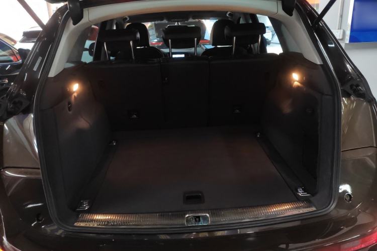 Used Audi Q5 2017 Plus 40 TFSI Technology Model