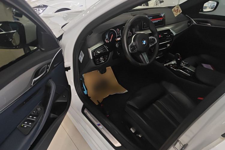 Used BMW 5 Series 2018 525i M Sport Package
