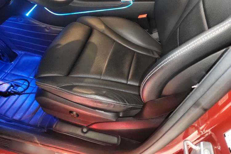 Used Mercedes-Benz GLC Coupe 2017 GLC 200 4MATIC Coupe SUV
