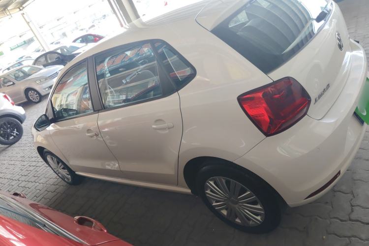 Used Volkswagen Polo 2016 1.6L Automatic Comfort Model
