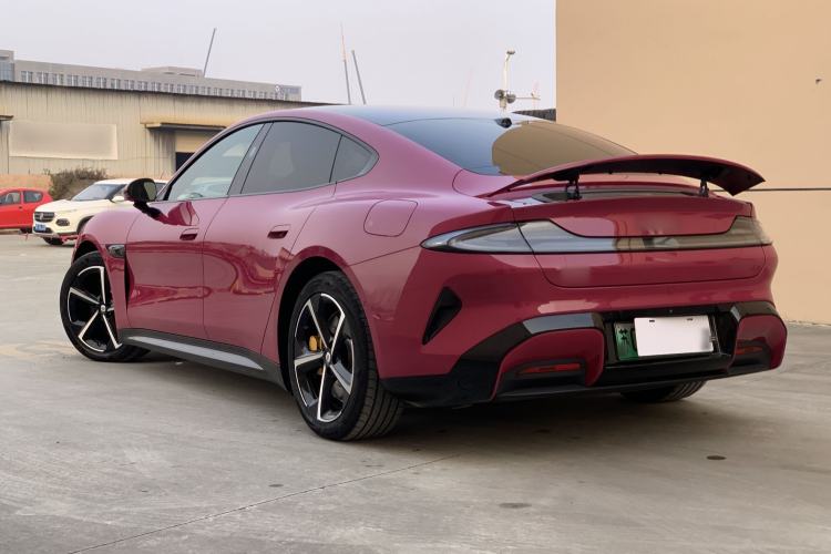 Used  SU7 2024 Four-Wheel Drive Ultra-Long Range Advanced Intelligent Driving Max Edition
