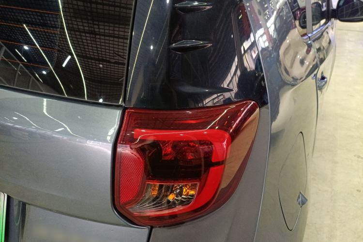 Used Chery Little Ant 2021 200 000-Yuan Ant Fan Edition Energized Version Lithium Iron Phosphate 301 km
