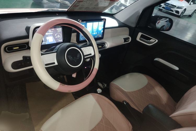 Used Wuling Hongguang MINIEV 2024 3rd Generation 120 km
