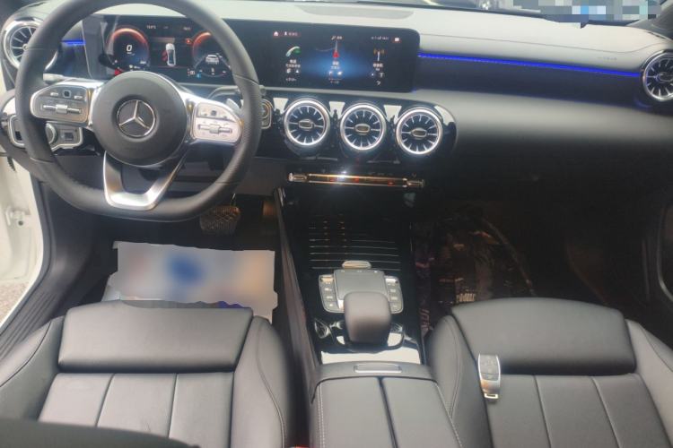 Used Mercedes-Benz A-Class 2022 Restyled A 200 L Sport Sedan Fashion Version
