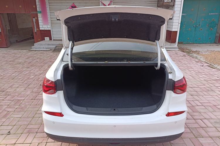 Used Chevrolet Monza 2020 320 Automatic Enjoyment Edition