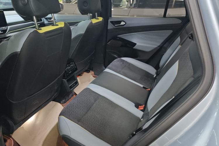 Used Volkswagen ID.4 X 2022 Smart Enjoyment Long-Range Edition
