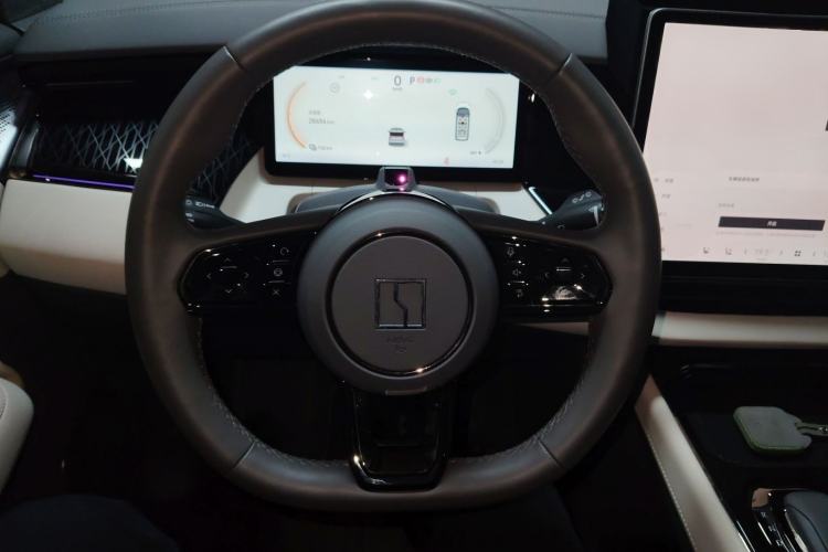 Used Zeekr 009 2022 WE Edition