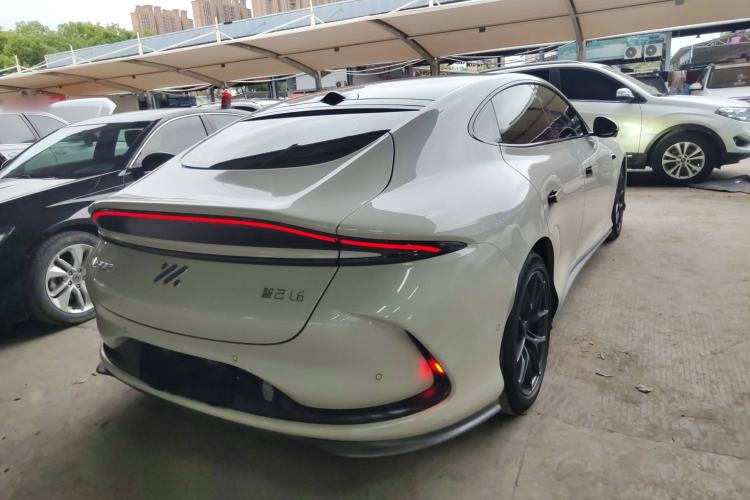 Used  L6 2024 Max Standard Edition
