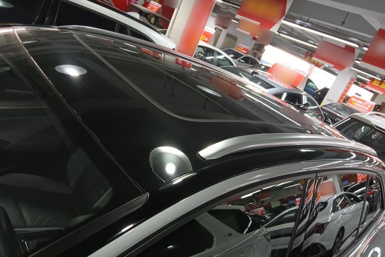 Used Volkswagen ID.4 CROZZ 2021 Long-Range PRO Two-Wheel Drive Version