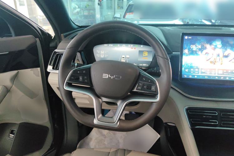 Used BYD Song PLUS New Energy 2025 DM-i 112KM Prestige Model
