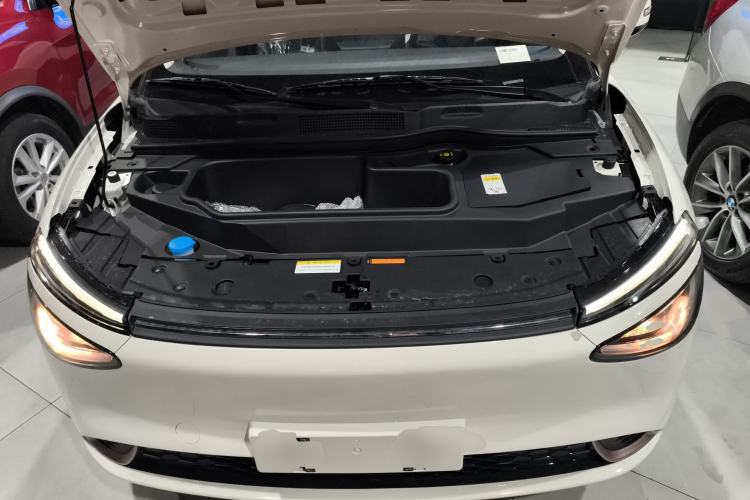 Used Dongfeng NAMMI 01 
