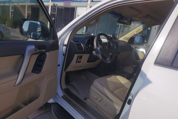 Used Toyota Prado 2016 3.5L Automatic TX-L NAVI