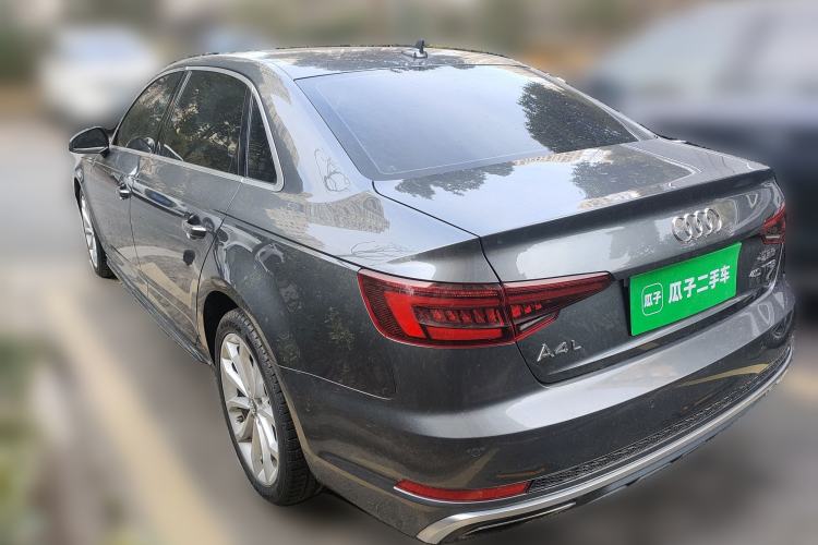 Used Audi A4L 2019 40 TFSI Fashion Edition China VI Emission Standard