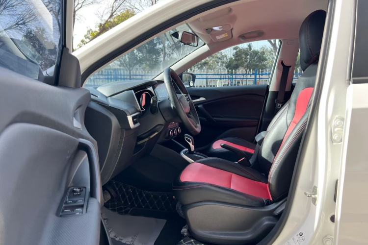 Used Chevrolet Trax 2019 Redline 335T CVT Trendy Version China VI Standard
