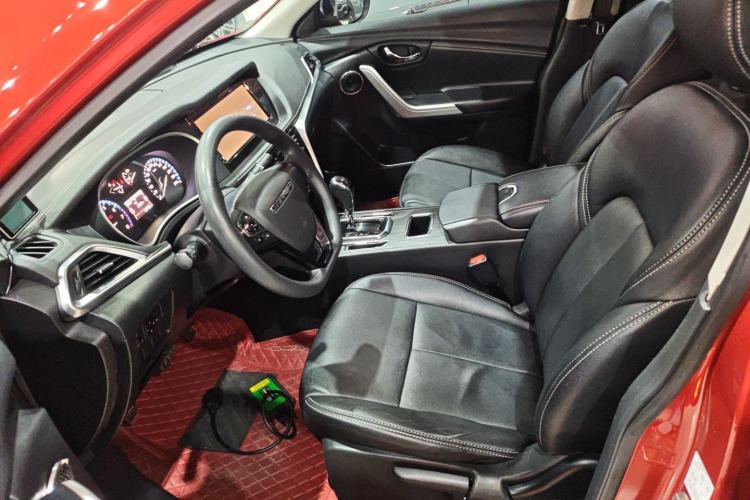 Used Venucia T90 2017 2.0L CVT Fashion Edition
