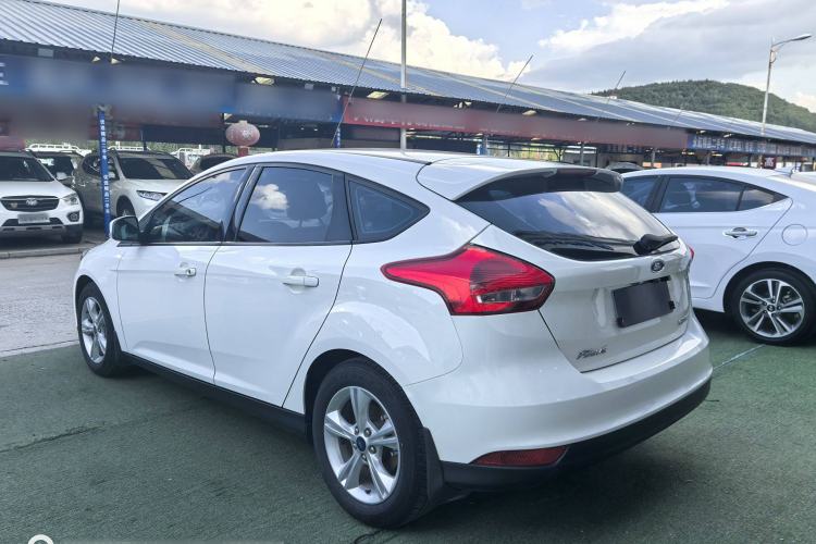 Used Ford Focus 2018 Hatchback Classic 1.6L Automatic Comfort Plus SmartDrive Edition