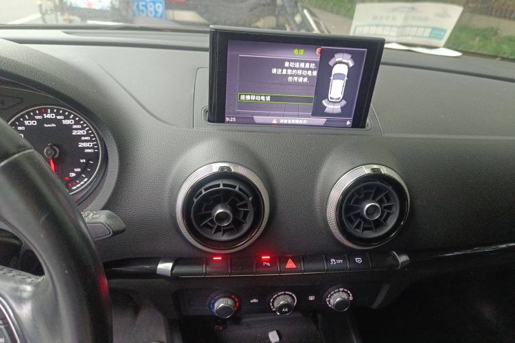 Used Audi A3 2018 30th Anniversary Edition Sportback 35 TFSI Fashion Model
