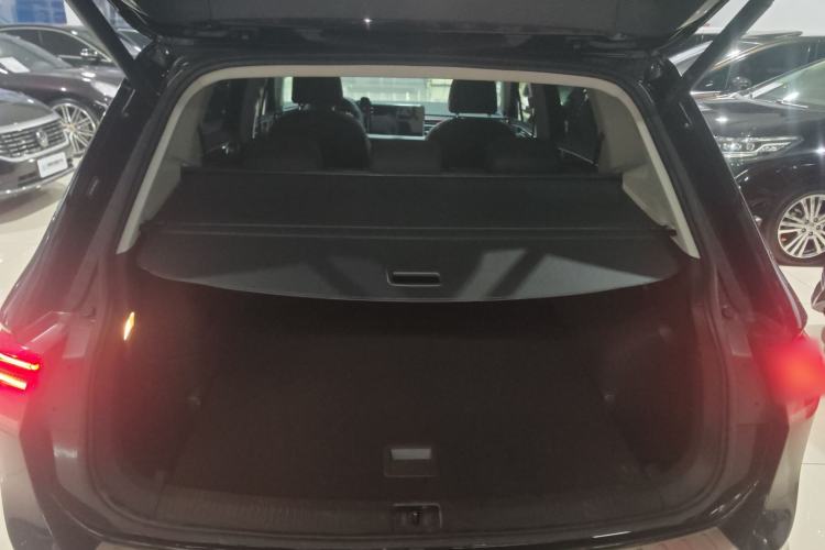 Used Volkswagen Tiguan L New Energy 2022 430 PHEV Plug-in Hybrid Prestige Edition
