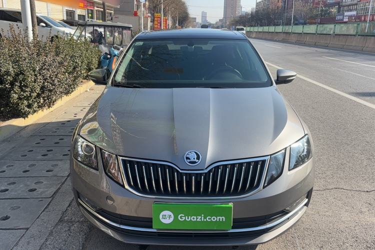 Used Skoda Octavia 2019 TSI230 DSG Luxury Edition
