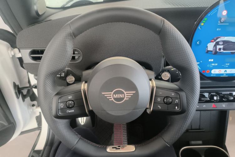 Used  JCW 2025 JOHN COOPER WORKS
