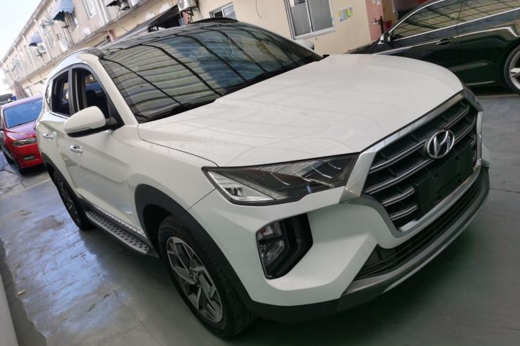Used Hyundai Tucson 2019 280TGDi Dual-Clutch Two-Wheel Drive Fashion Edition China VI Standard
