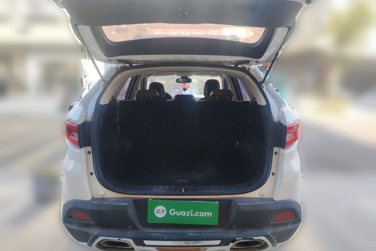 Used Soueast DX7 2015 1.5T Manual Luxury Model