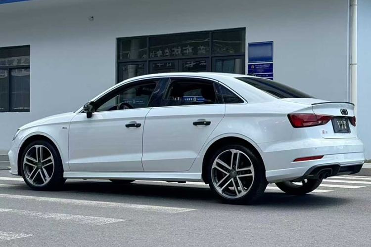 Used Audi A3 2020 Limousine 35 TFSI Sporty Version China VI
