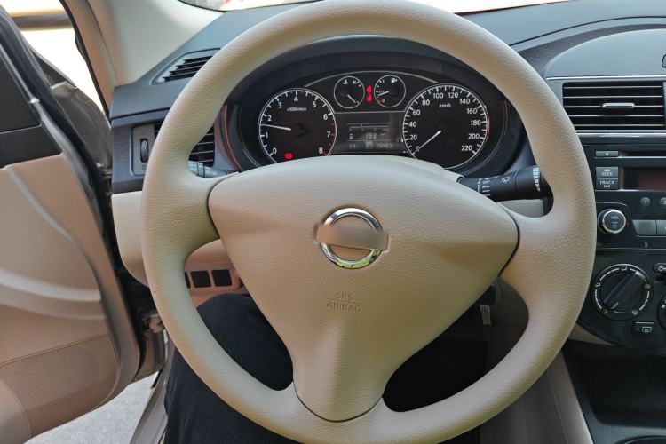 Used Nissan Tiida 2011 1.6L CVT Comfort Model